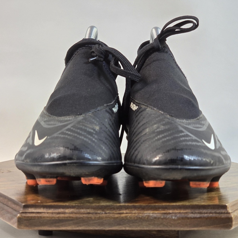 Nike Phantom GX Soccer Shoes Mens Size 6.5 Black Firm Ground Cleats DD9482-010 - Picture 2 of 10